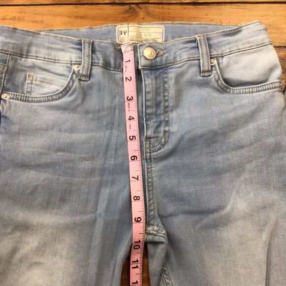 Fp Free Poeple ripped jeans skinny distressed light blue lightweight  size 26 - Picture 8 of 11